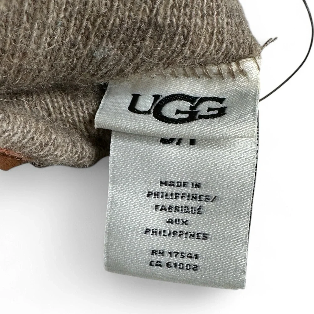 UGG Leather Quilted Logo Gloves w Tech Fingers & Palm Chestnut NWT Small